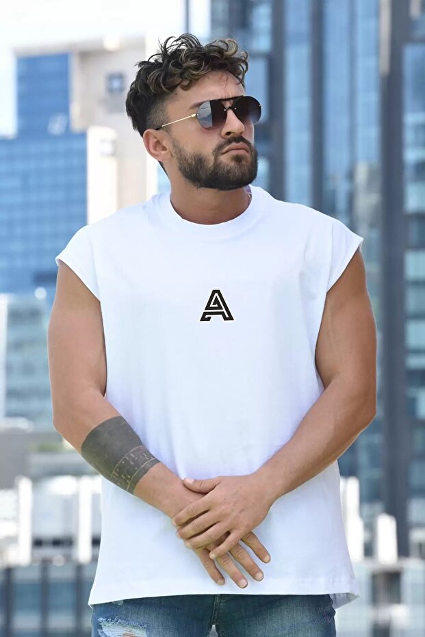 تيشيرت أبيض مقاس كبير مطبوع