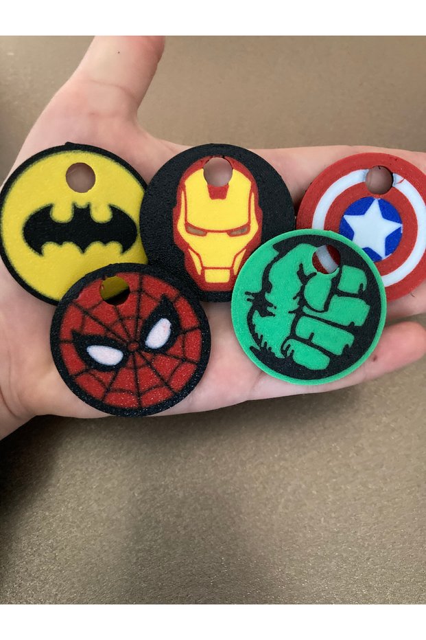 Marvel 5-Piece Keychain Set
