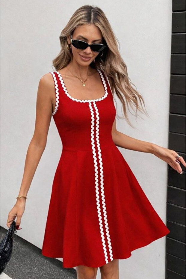 Women's Round Neck Strappy Stripe Patterned Flared Dress