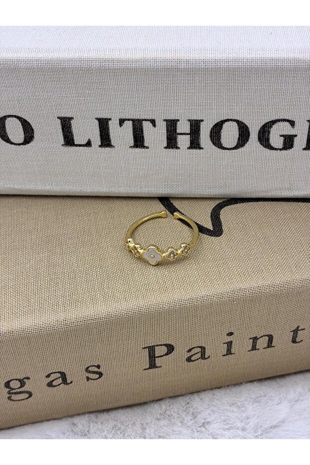 Gold Color Five Flower Model White Detailed Adjustable Minimal Brass Ring
