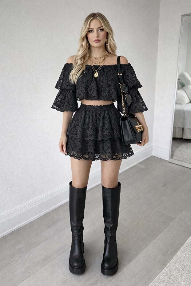 Black Color Mini Lace Skirt New Season