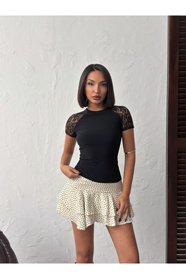 Lace Detailed Slim Fit Blouse