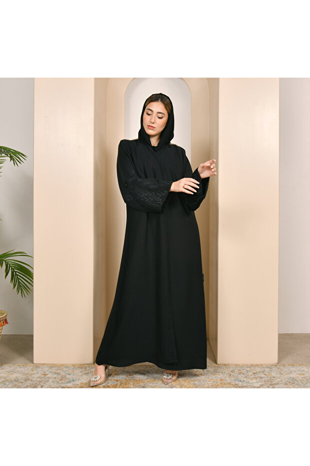 Plain Black Abaya with Soft Tree Pattern Embroidery on the Sleeves