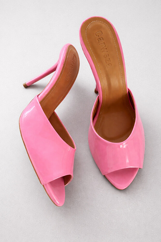Anais Pink Patent Leather Heeled Slippers