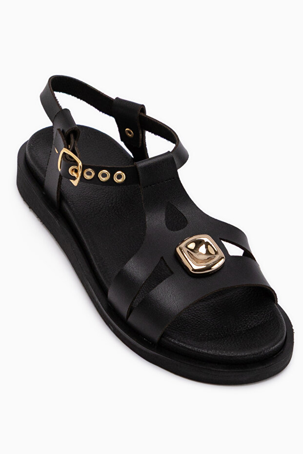 Evelin Black Buckle Women's Sandals