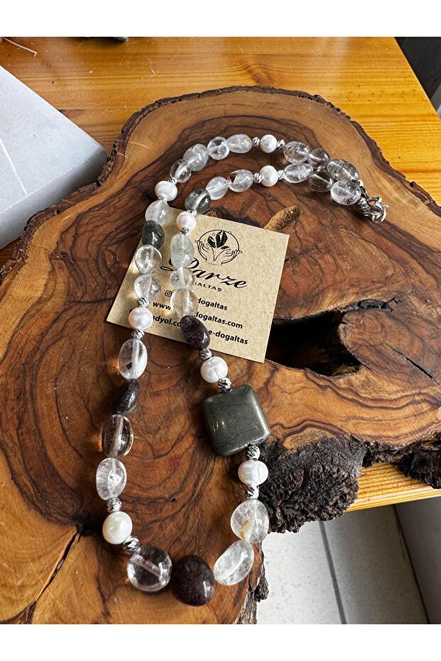Garden Quartz & Pearl and Pyrite Design String Necklace