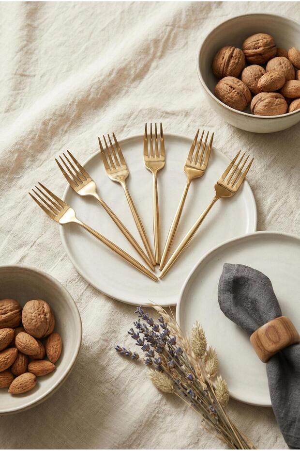 Set of 6 Luxury Gold Stainless Steel Dessert Forks (16 cm)