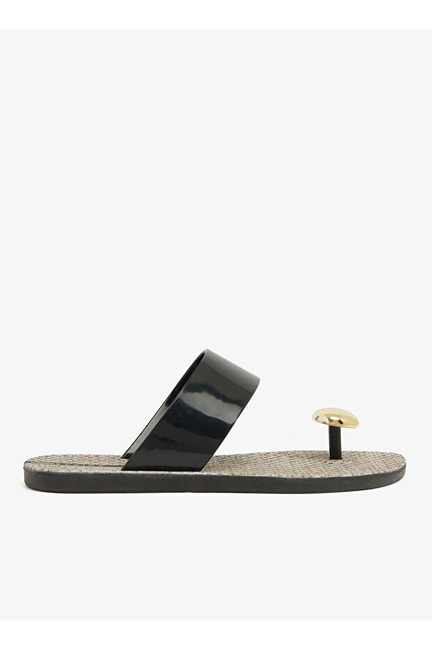 Look Sardenha Women's With Printed Sole Single Strap Sandals-Black/Gold, size-37