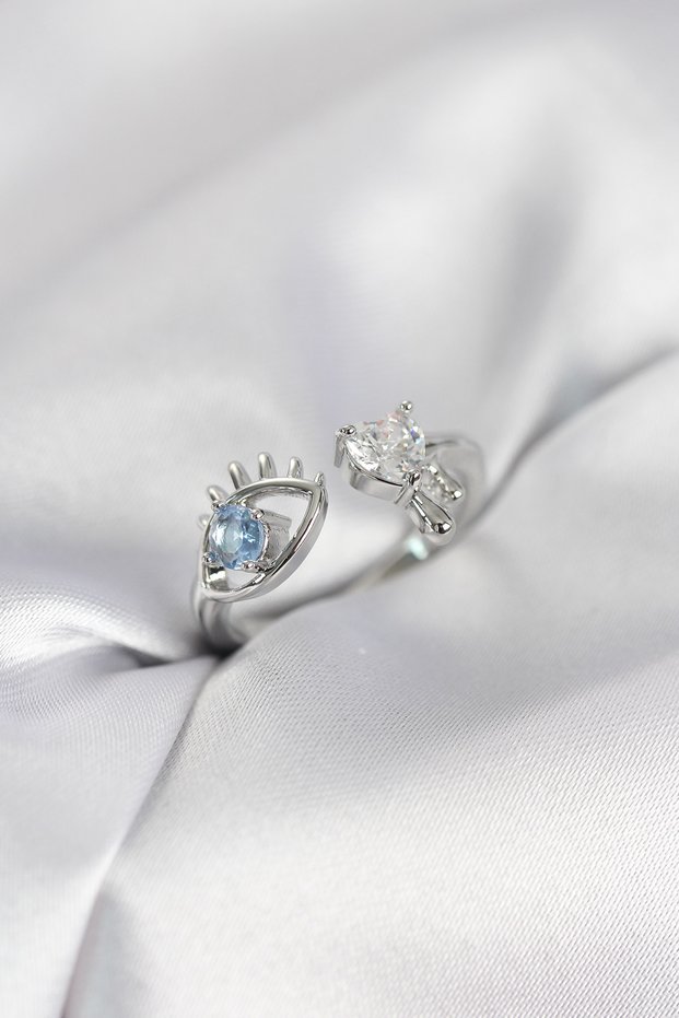Stylish Teardrop Model Silver Color Zircon Stone Women's Ring Teachers Mothers Valentine's Day Gift