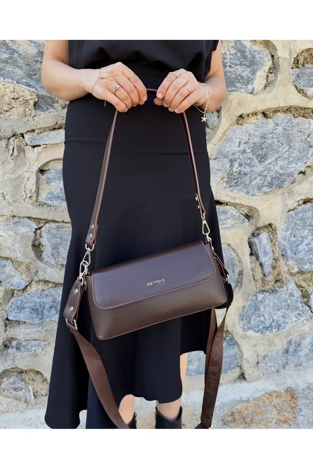 Women's New Season Cross-Strap Stylish Hand and Shoulder Bag Suitable for Daily and Special Occasions Size: 28 X 13 cm