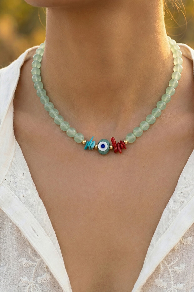 Women's Green Evil Eye Beaded Necklace