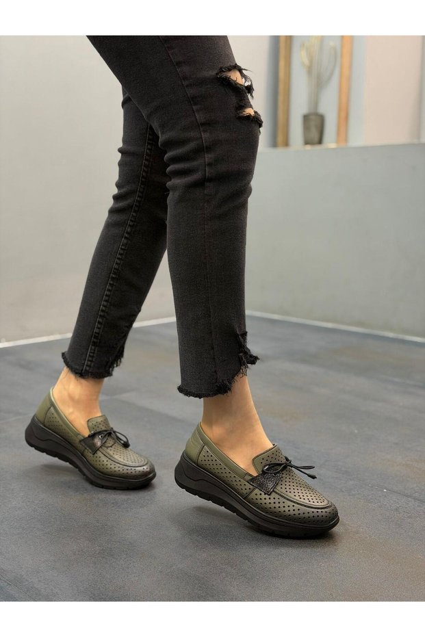 Khaki Leather Laser Bow Women's Casual Shoes