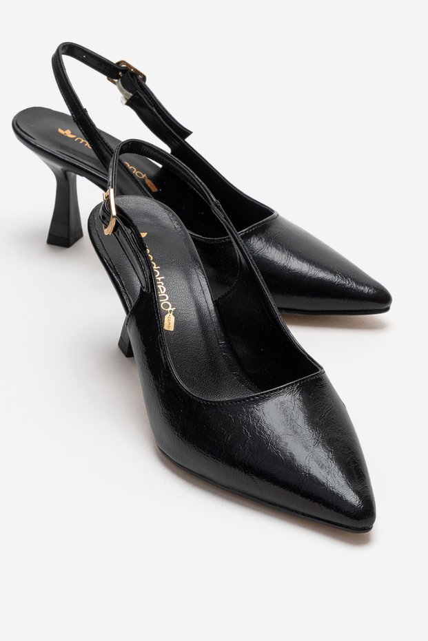 Women's Double Buckle Pointed Heeled Shoes; Black Wrinkled