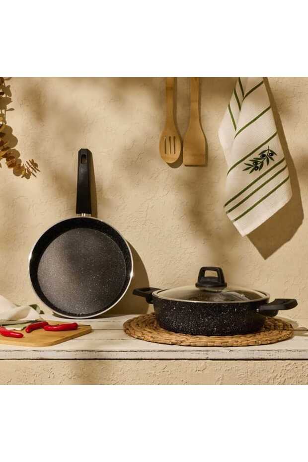 Kitchen Black Force 3-Piece Cookware Set - Black - 26 cm + 26 cm