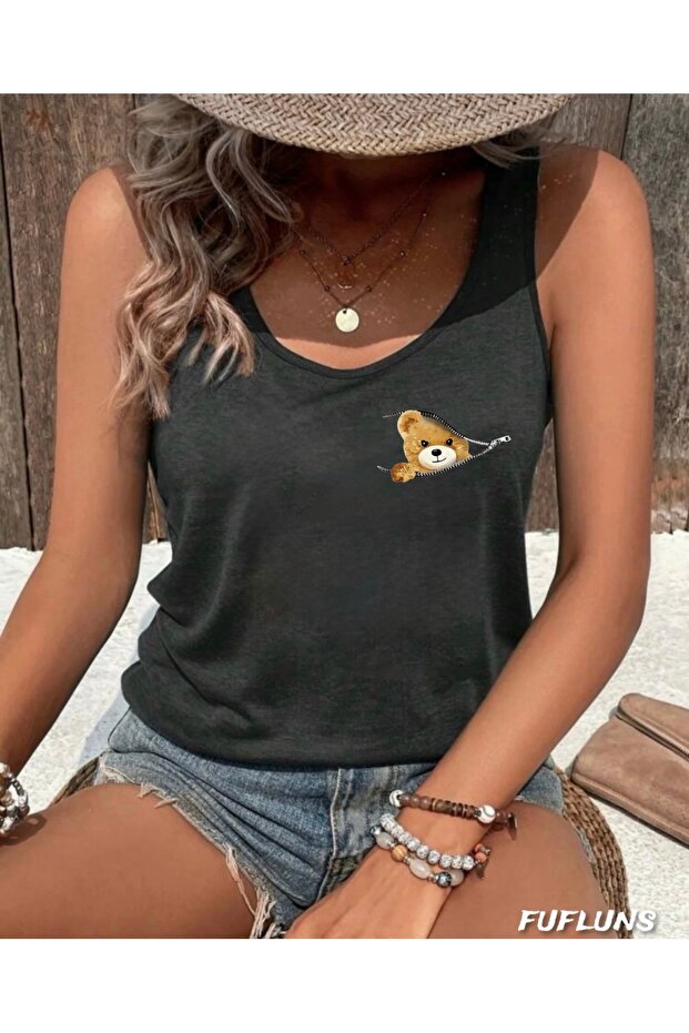 Women's Round Neck T-Shirt with Zipper and Bear Print