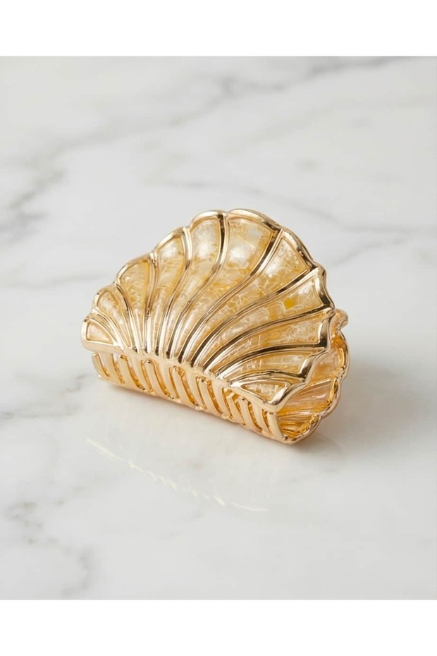 Oyster Acrylic Oyster Latch Buckle