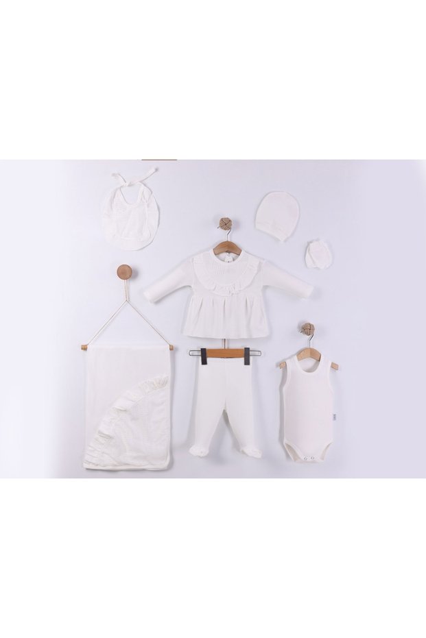 Ruffle Detailed 7-Piece Girls' Hospital Discharge Bodysuit Set