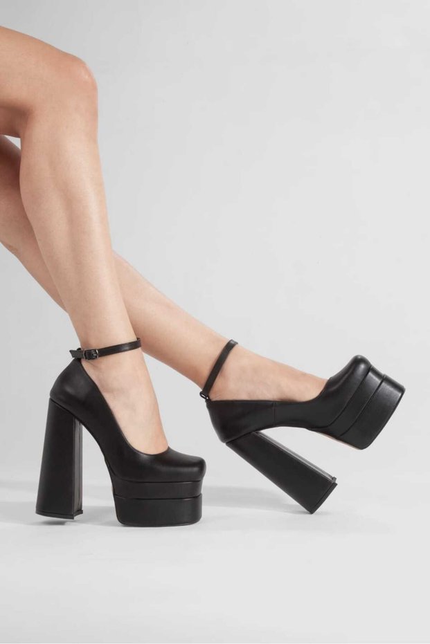 Zoon 15 cm Closed Front Shoes