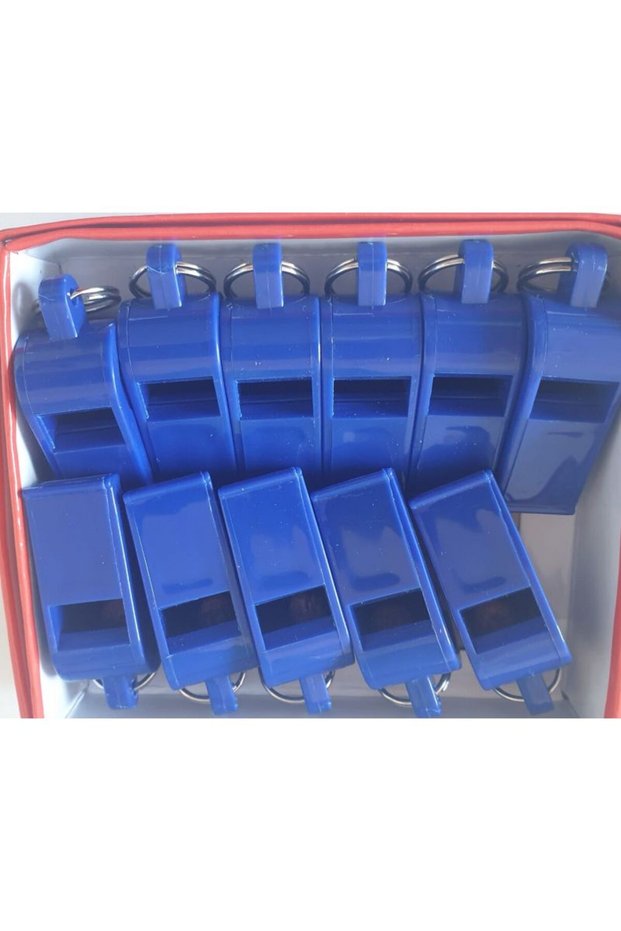 Fluier din plastic
