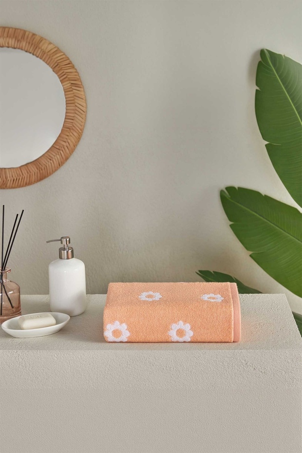 Daisy Hand and Face Towel 50X80 cm