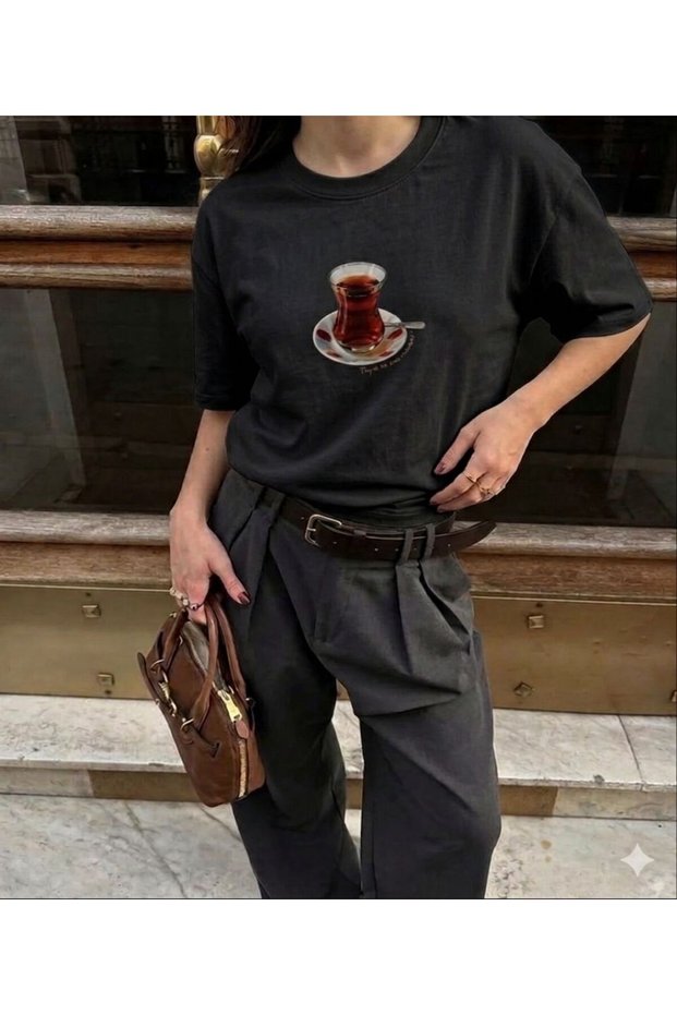Unisex Tea Cup Printed Tshirt