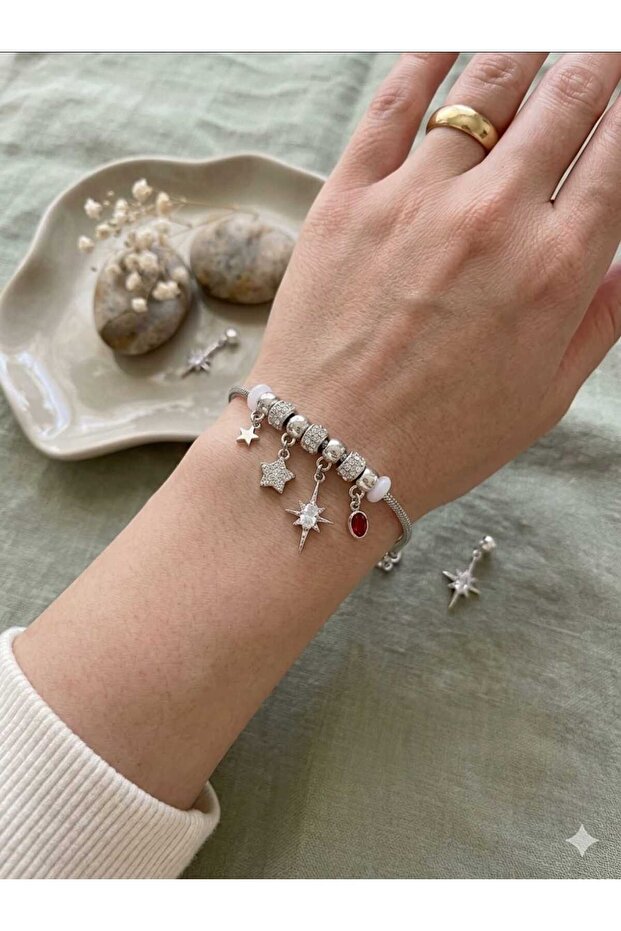 Gümüş Charm Model Bileklik