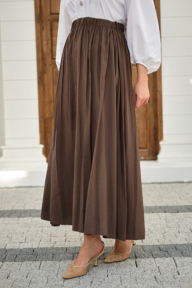 Women's Elastic Waist Crinkled Skirt Brown