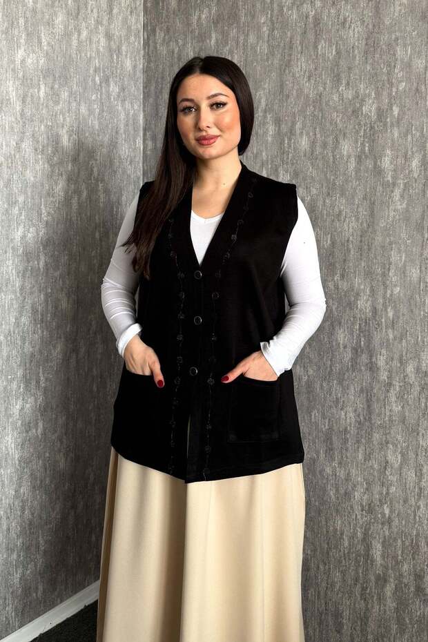 سترة نسائية كبيرة الحجم مطرزة من الأورلون