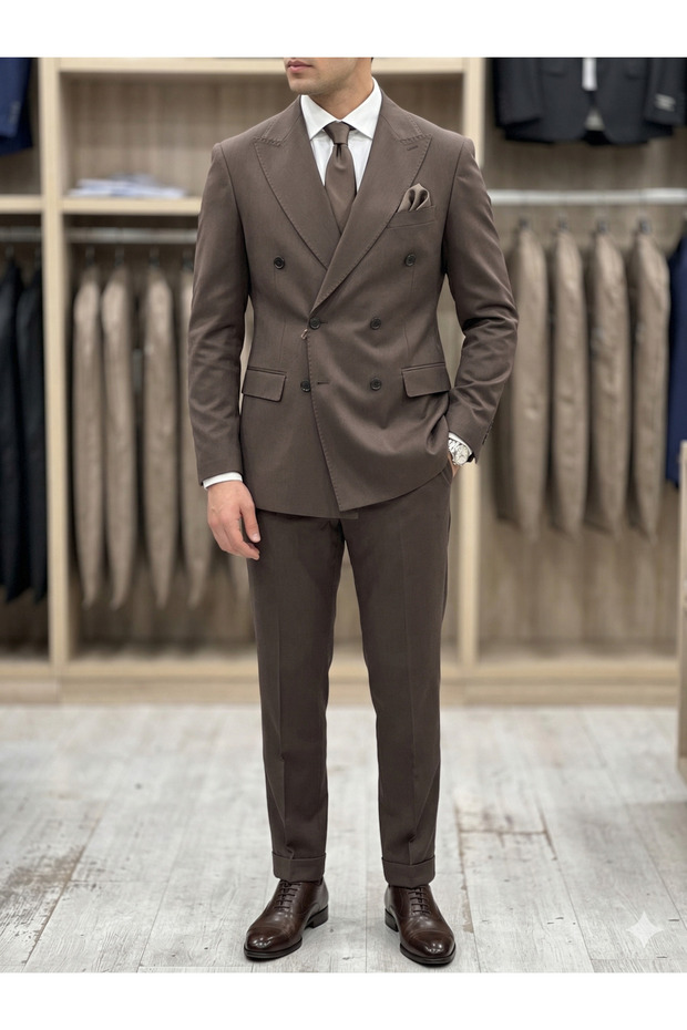 62130 Kruvaze Suit