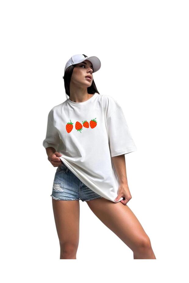 Strawberry Printed T-Shirt Oversize Unisex T-Shirt 3Pv4