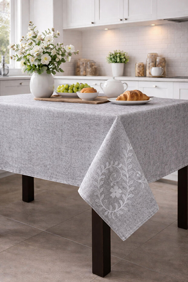 Oilcloth Tablecloth – Waterproof, Stain-Resistant, Easy to Clean Pvc