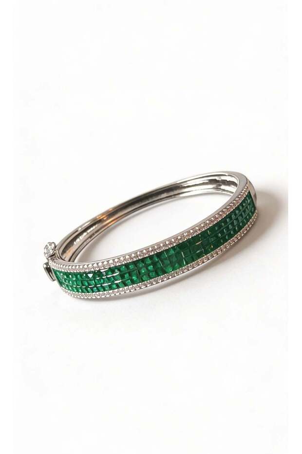 Invisible Bloom Bangle