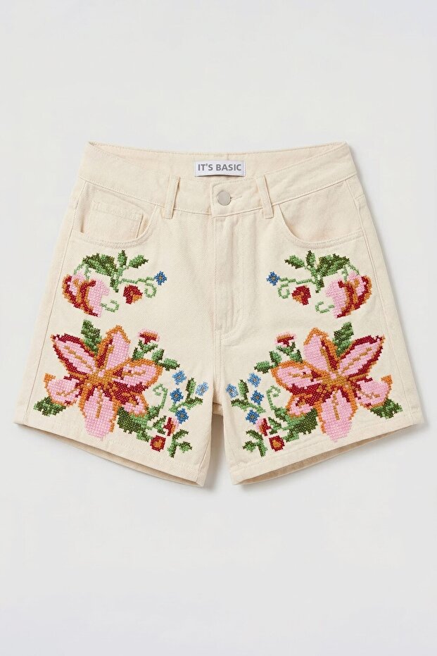 Women's Ecru 7S6-69 Mom Fit High Waist Floral Embroidered Special Design Denim Shorts