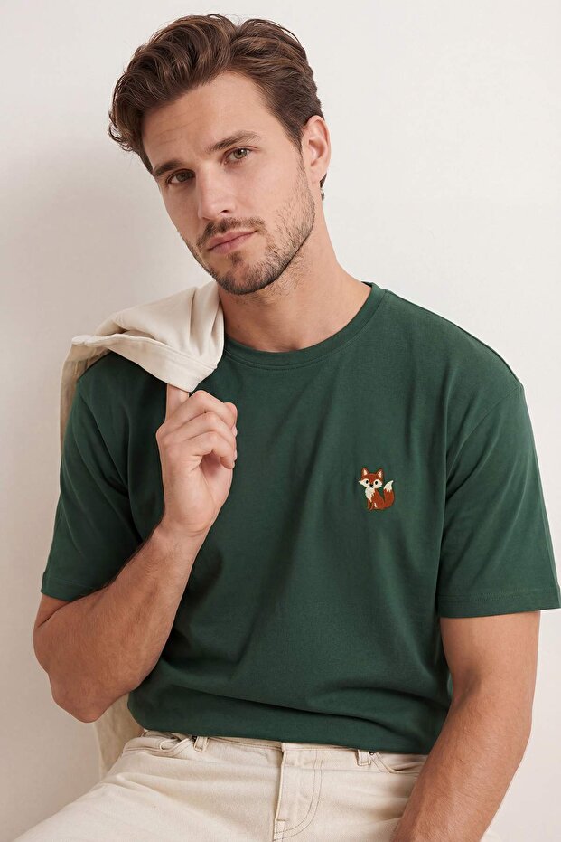 Unisex Haki Oversize/Geniş Kesim Tilki Nakışlı %100 Pamuk T-Shirt TMNSS26TS00047 - 3