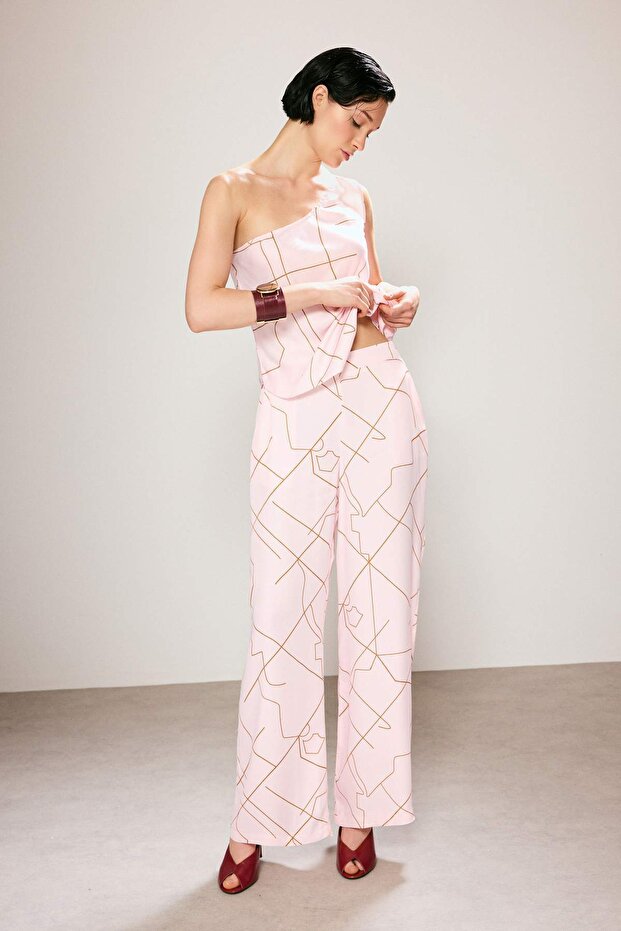 Trendyol Studio Pembe Desenli Arka Beli Lastikli Saten Pantolon TWOSS26PL0013 - 2
