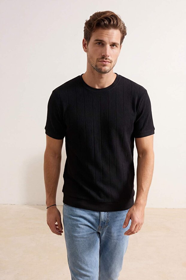 Siyah Regular/Normal Kesim Bisiklet Yaka Pamuklu Basic T-Shirt TMNSS25TS00062 - 2