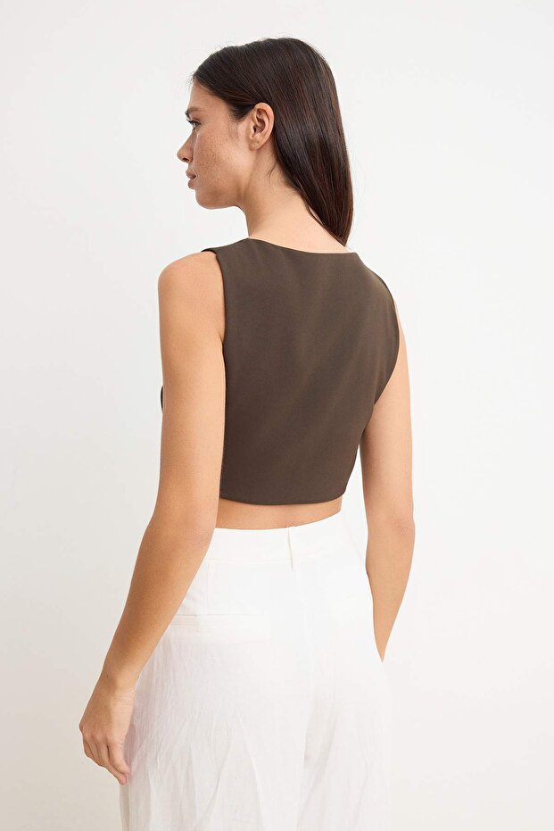 Kahverengi Kare Yaka Fitted Crop Bluz TWOSS26BZ00659 - 4