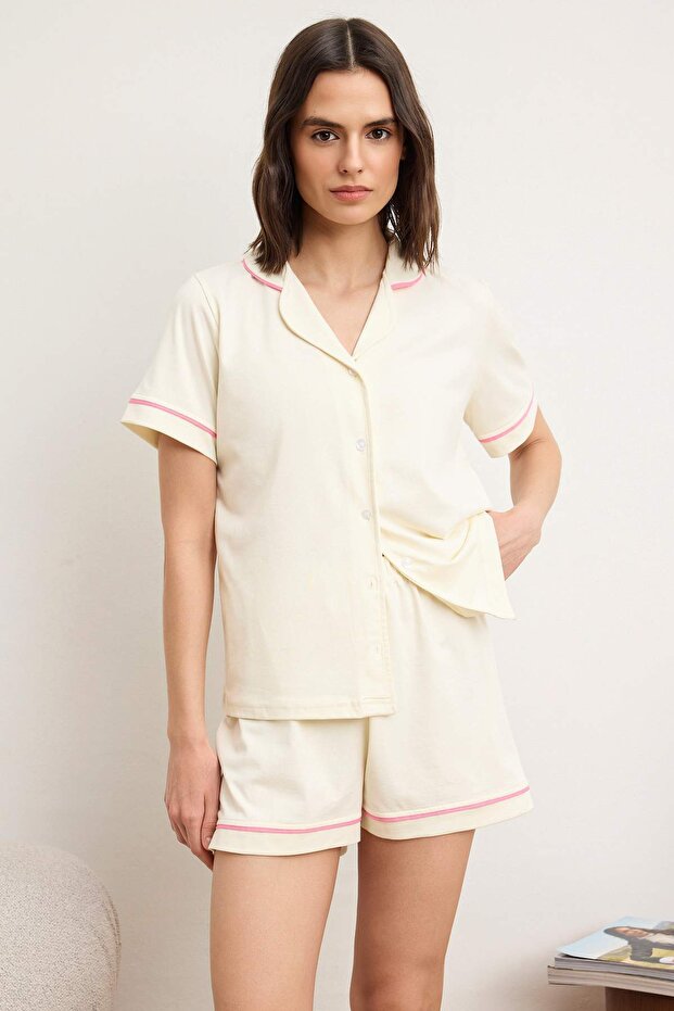 Trendyolmilla  Ekru Premium Modal Biyeli Örme Pijama Takımı THMSS26PT00114 - Görsel 3
