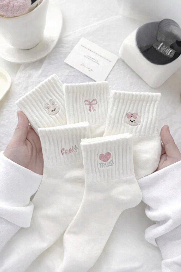 Hitit Socks Kadın 5 Çift Premium Desenli Sevimli Hayvan ve Fiyonklu Kısa Konç Patik Çorap Beyaz