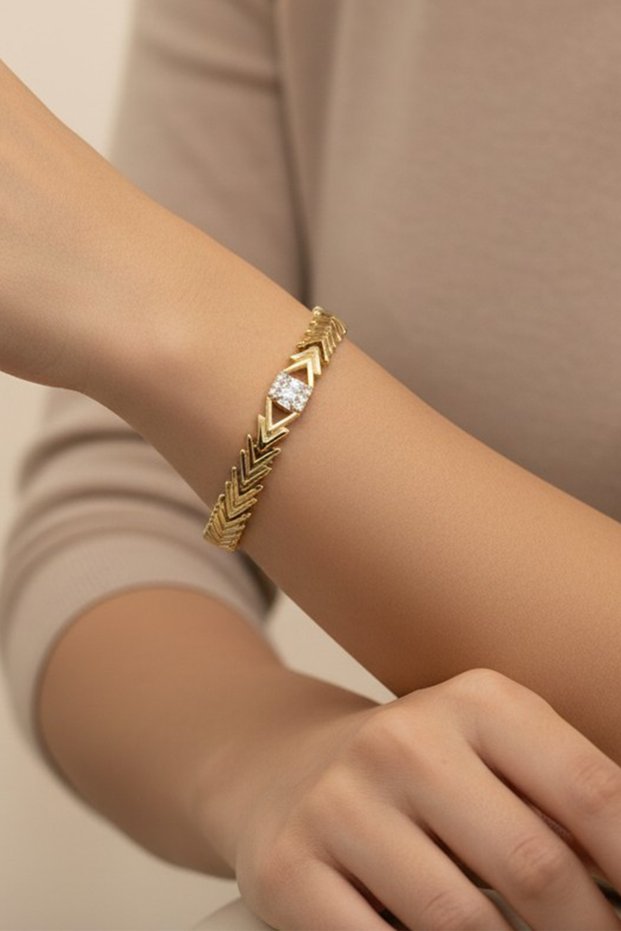 Style Pearl/Xuping Jewelry Triangle Zircon Stone Bracelet