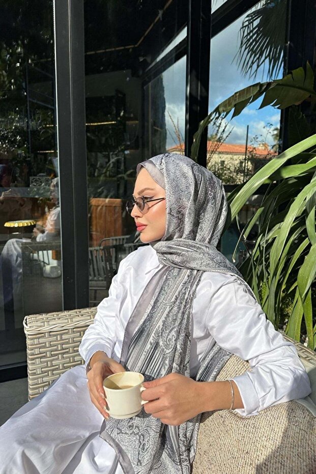 Ethnic Pattern Voile Silk Shawl Gray