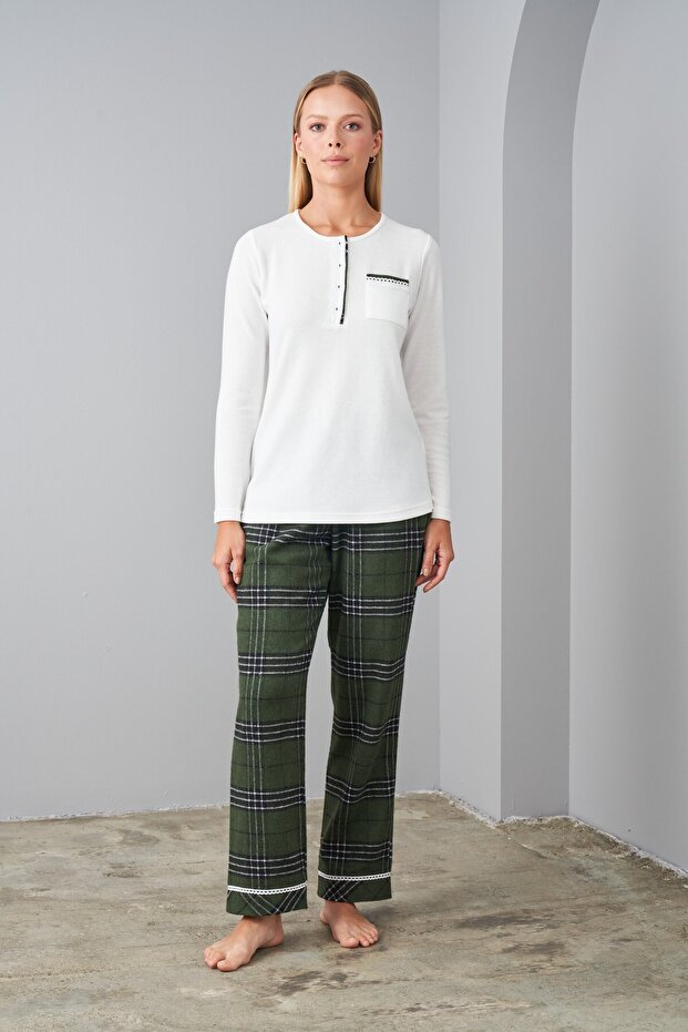 24561 Women's Plaid Pajama Set-Green