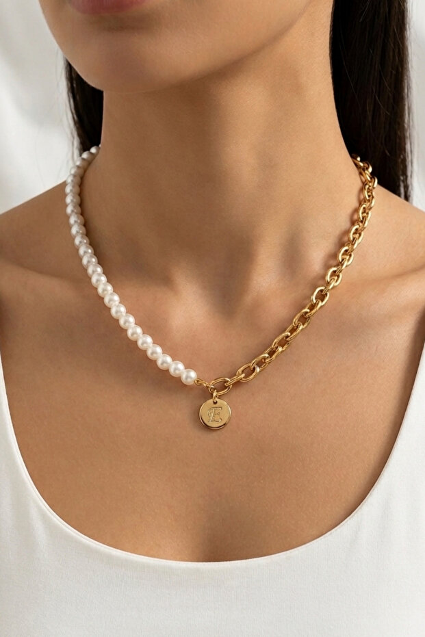 E Pearl Chain Letter Style Necklace
