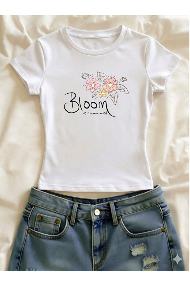 Floral Printed Lycra Slim Fit Short Sleeve Crew Neck Tee Crop