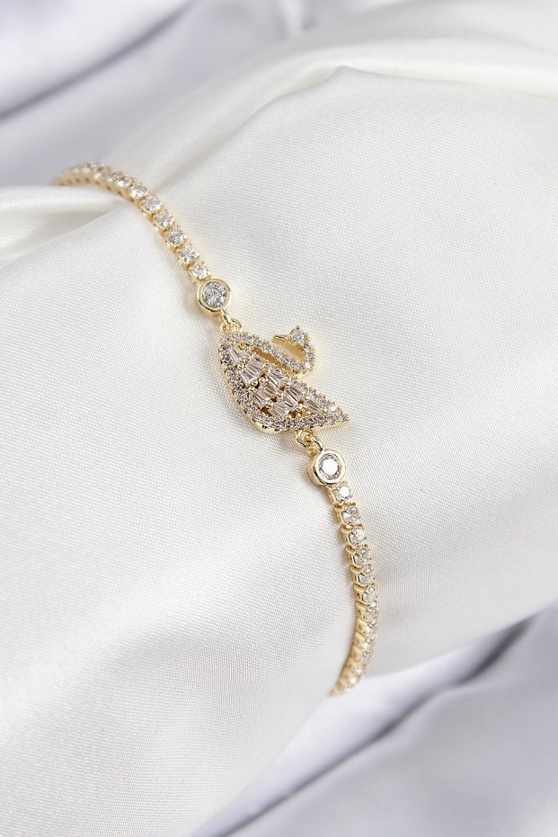 Stylish Brass Zircon Stone Swan Model Gold Color Women's Bracelet Teachers Mothers Valentine's Day Gift