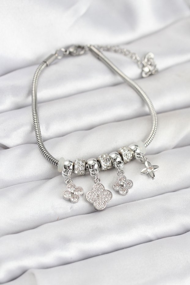 Stylish Brass Silver Color Clover Model Women's Bracelet Teachers Mothers Valentine's Day Gift