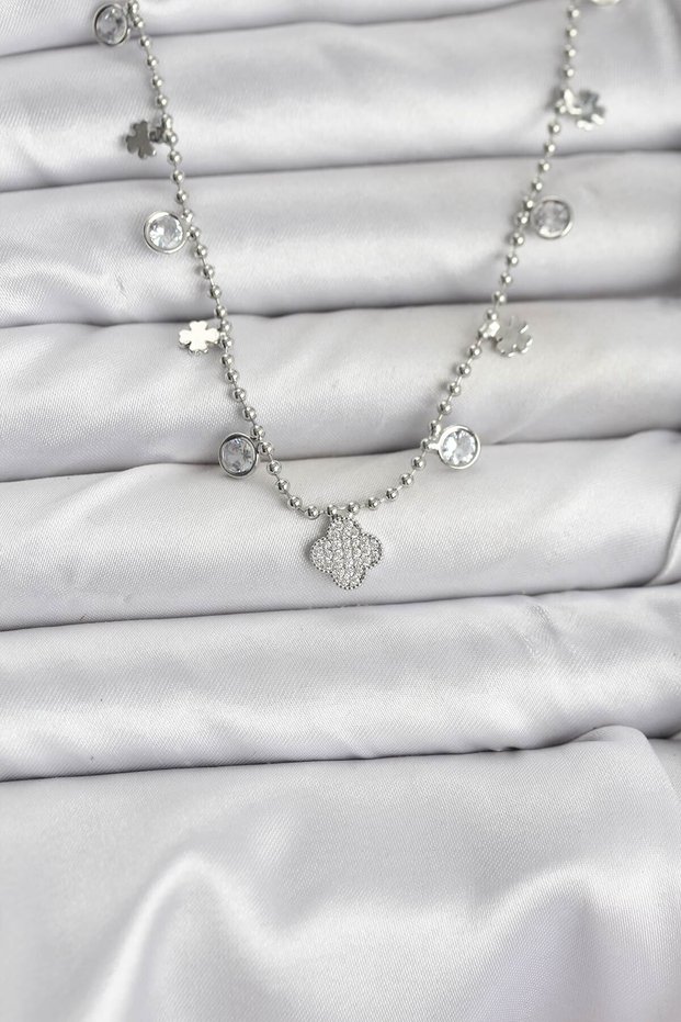 Stylish Brass Silver Color Clover Model Women's Necklace Teachers Mothers Valentine's Day Gift