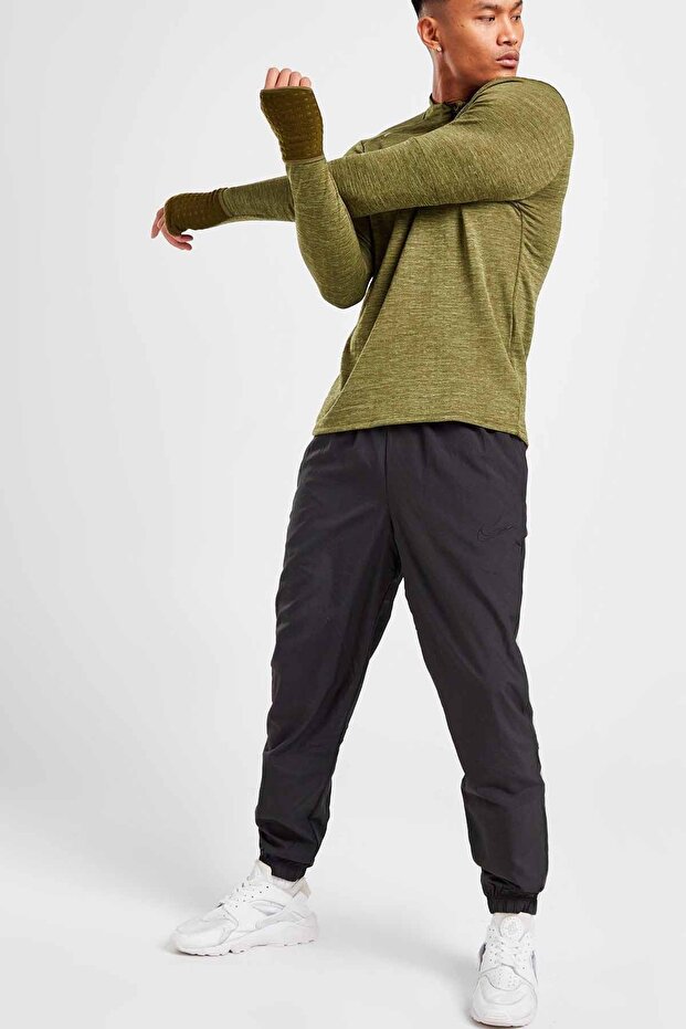 Black Zippered Pocket Detailed Training Sweatpants