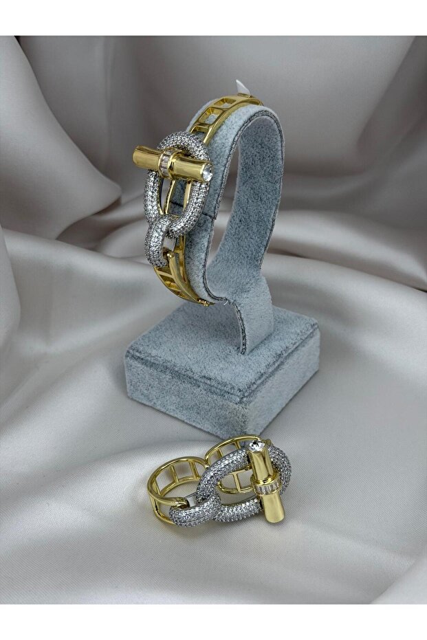 Gold Color Chain Detailed Handcuff Bracelet and Adjustable Ring Set – Stone-Embellished Ring Design
