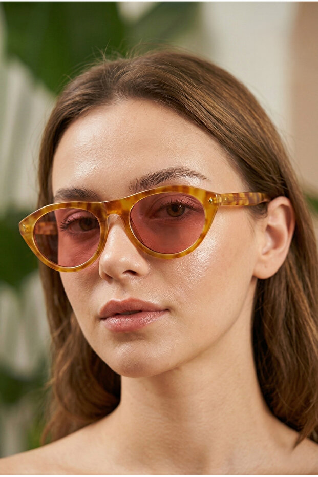 Pr Sunglasses Lightweight, Stylish, Aesthetic, Modern and Legendary New Model 2026